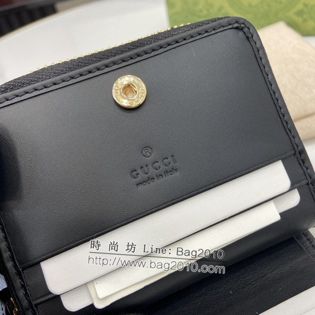 Gucci專櫃古馳最新款Emblem系列飾包帶卡片夾零錢包 jh2406型號：819131